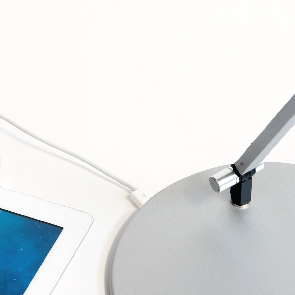 Z-Bar Solo Mini LED Desk Lamp