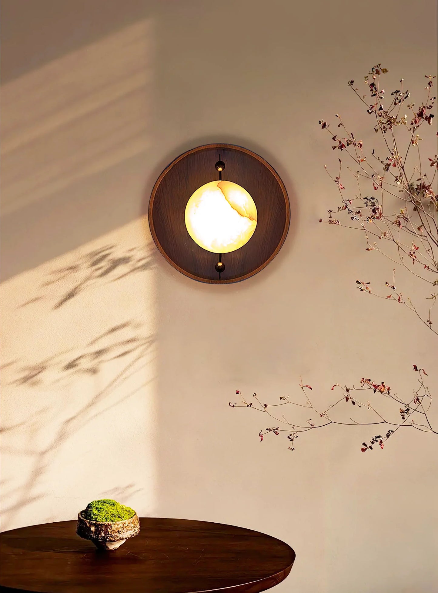 Alabaster Odis Spherical Wall Lamp