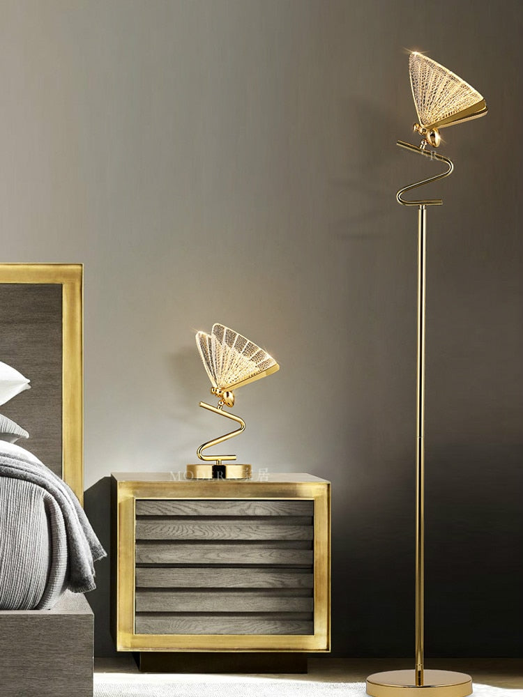 ARIYAH Table Lamp