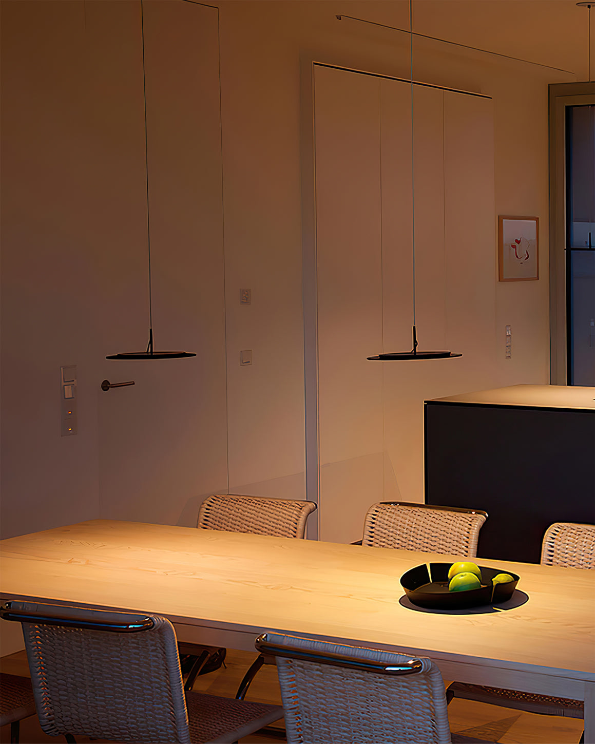 Eaves Pendant Lamp