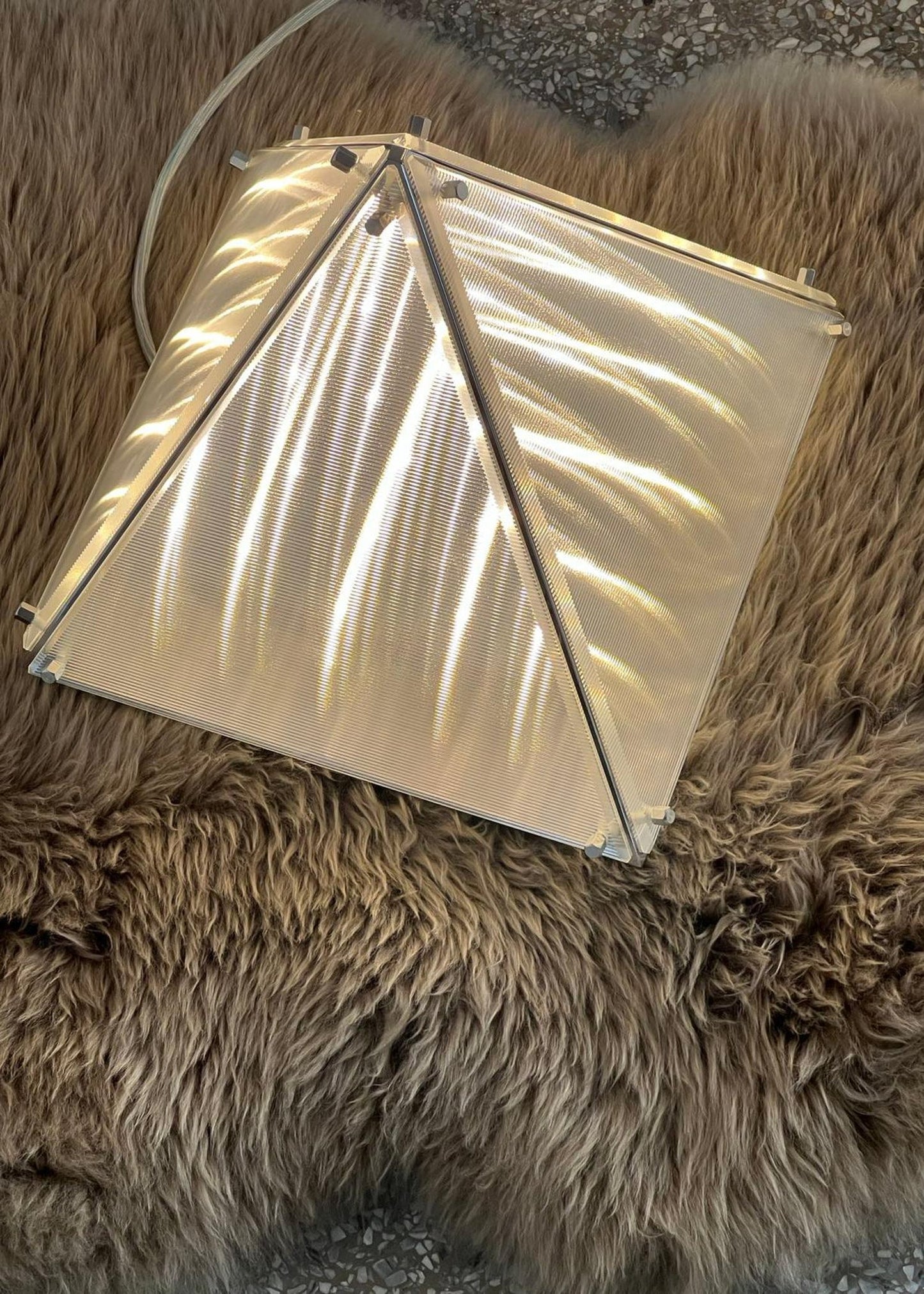 Fragment Table Lamp