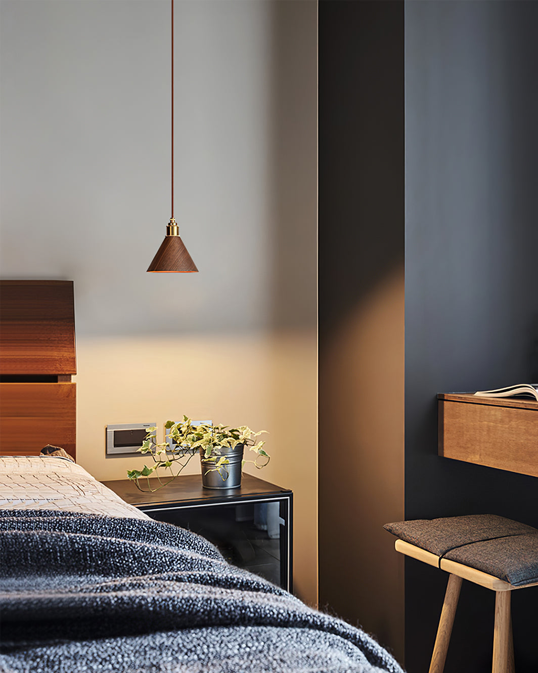 Kiven Pendant Lamp