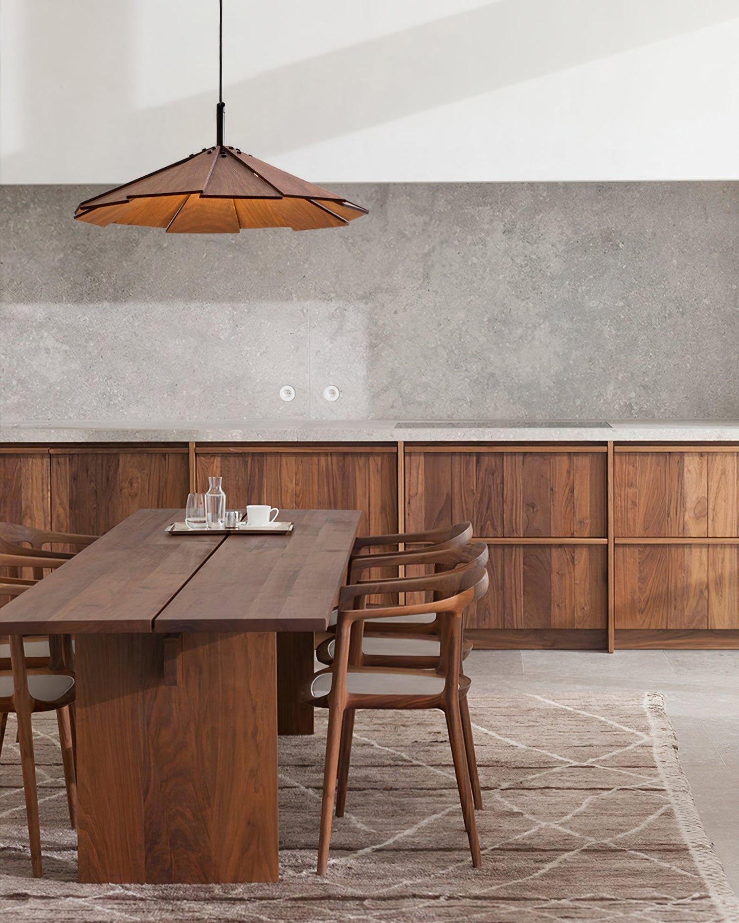 Sepal Pendant Lamp