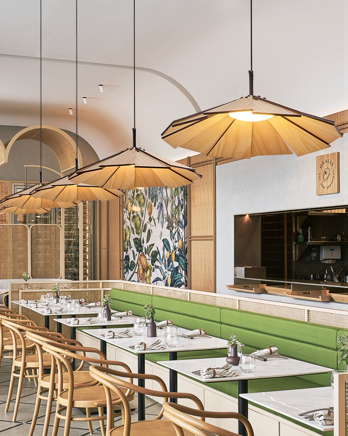 Sepal Pendant Lamp