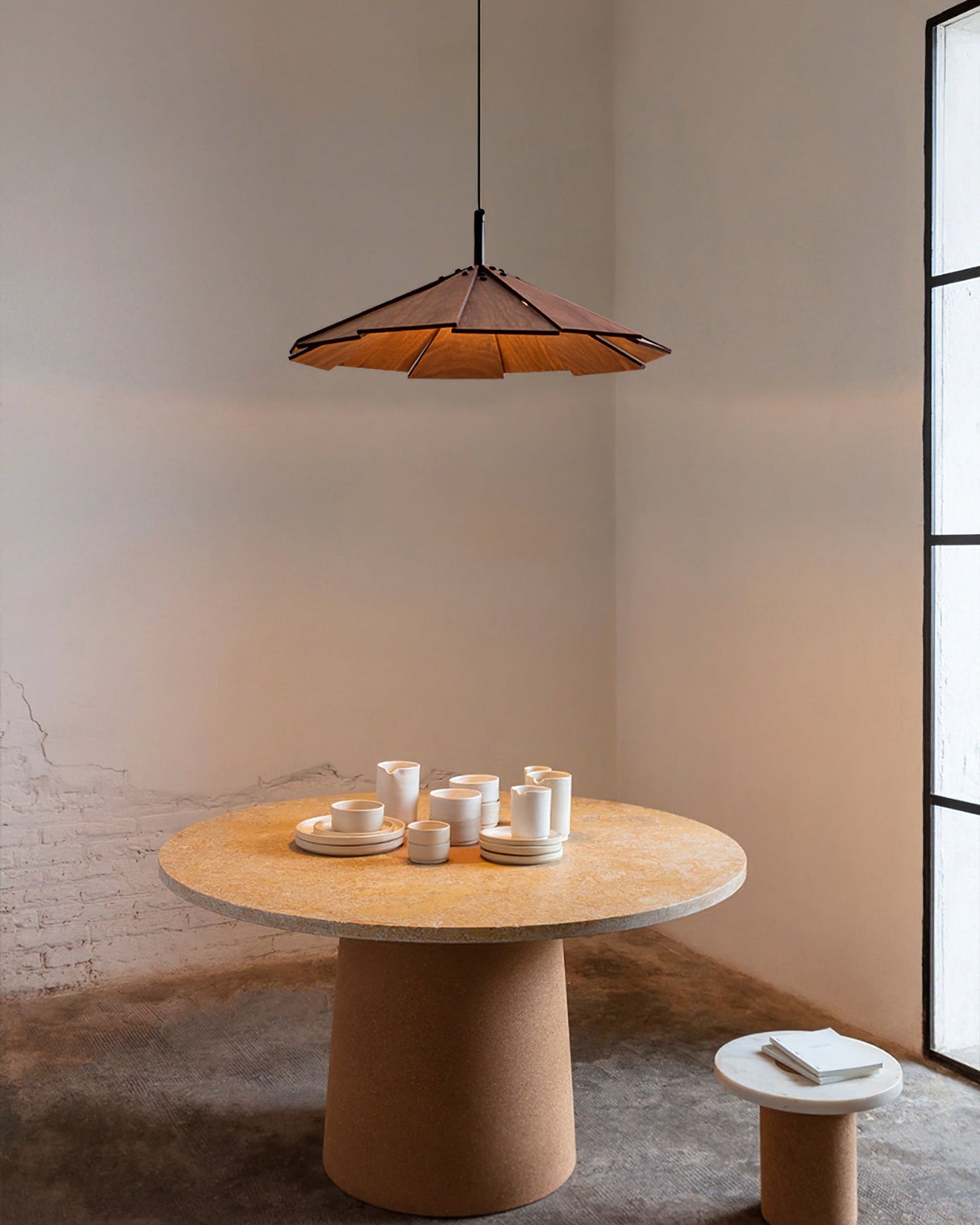 Sepal Pendant Lamp