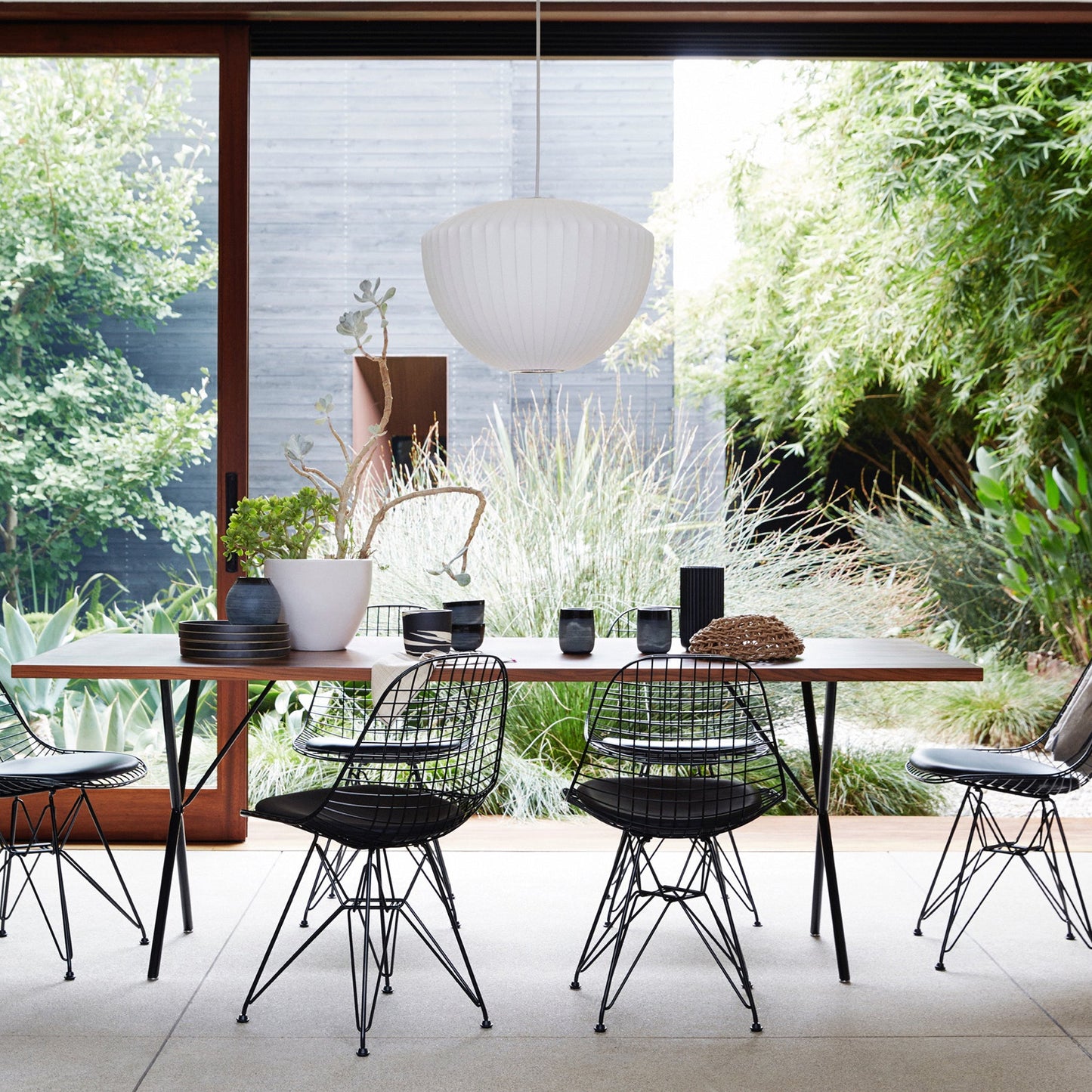 Nelson Apple Bubble Pendant Light