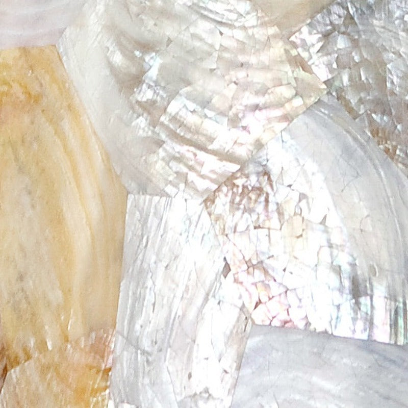 Kabebe Shell Linear Pendant Light