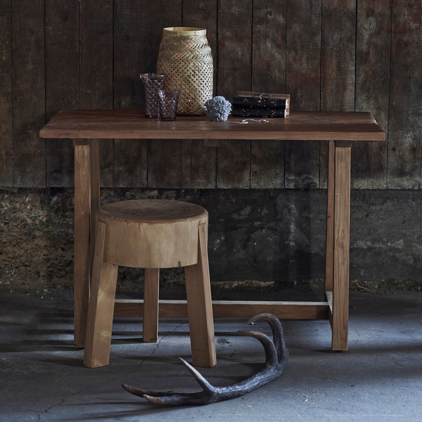 Roger Stool