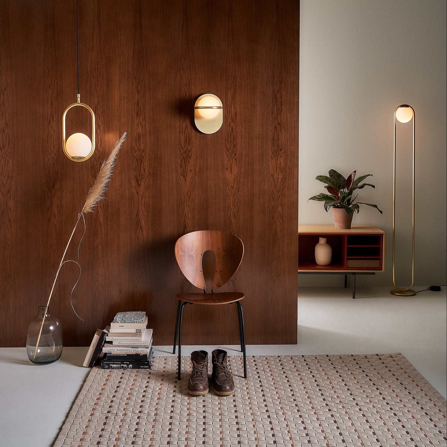 Ball Floor Lamp