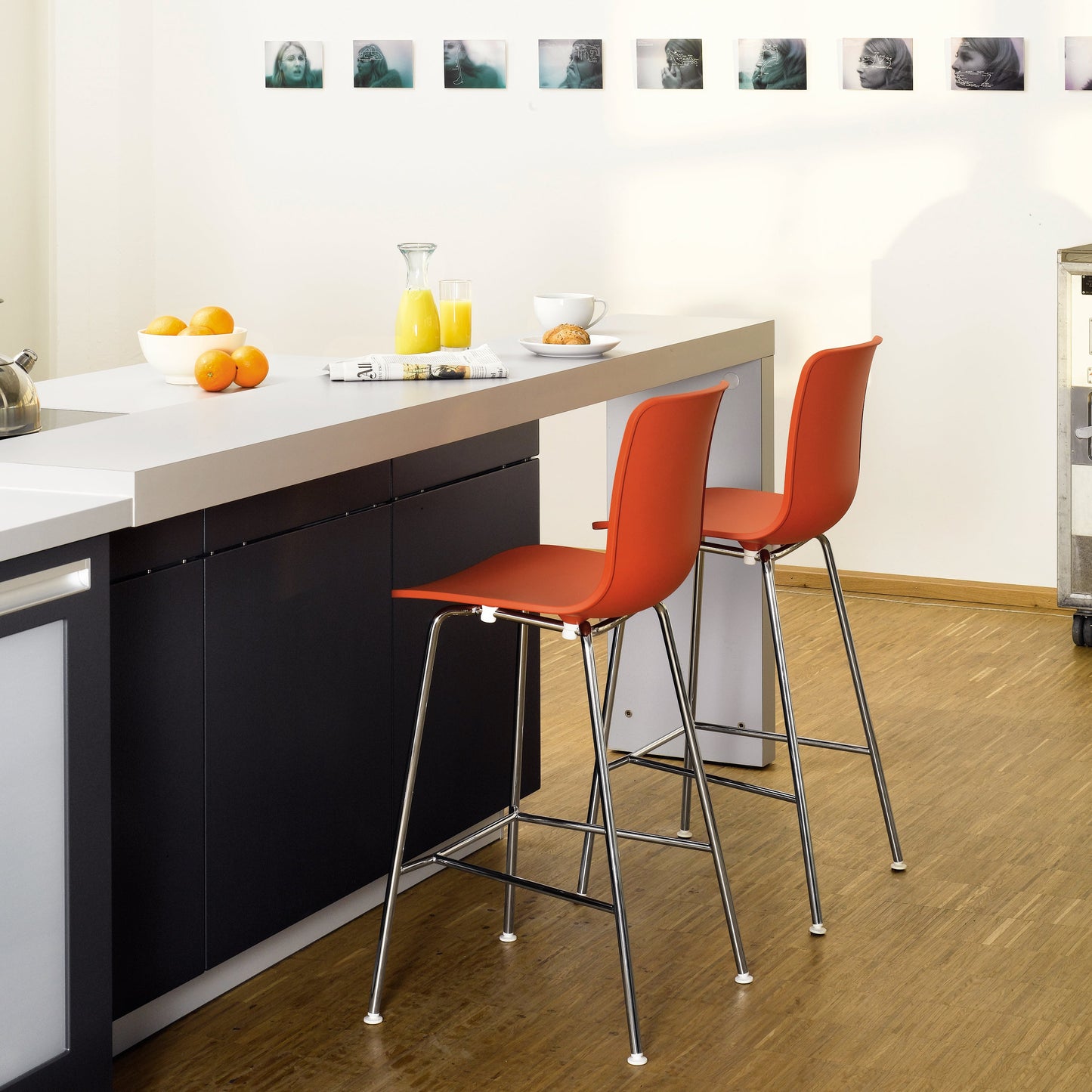 HAL Bar Stool