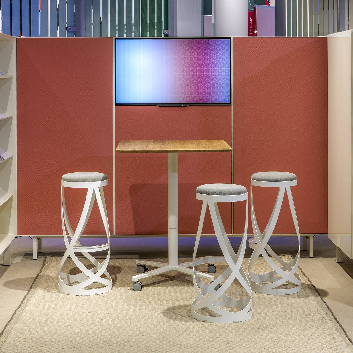 Ribbon Stool