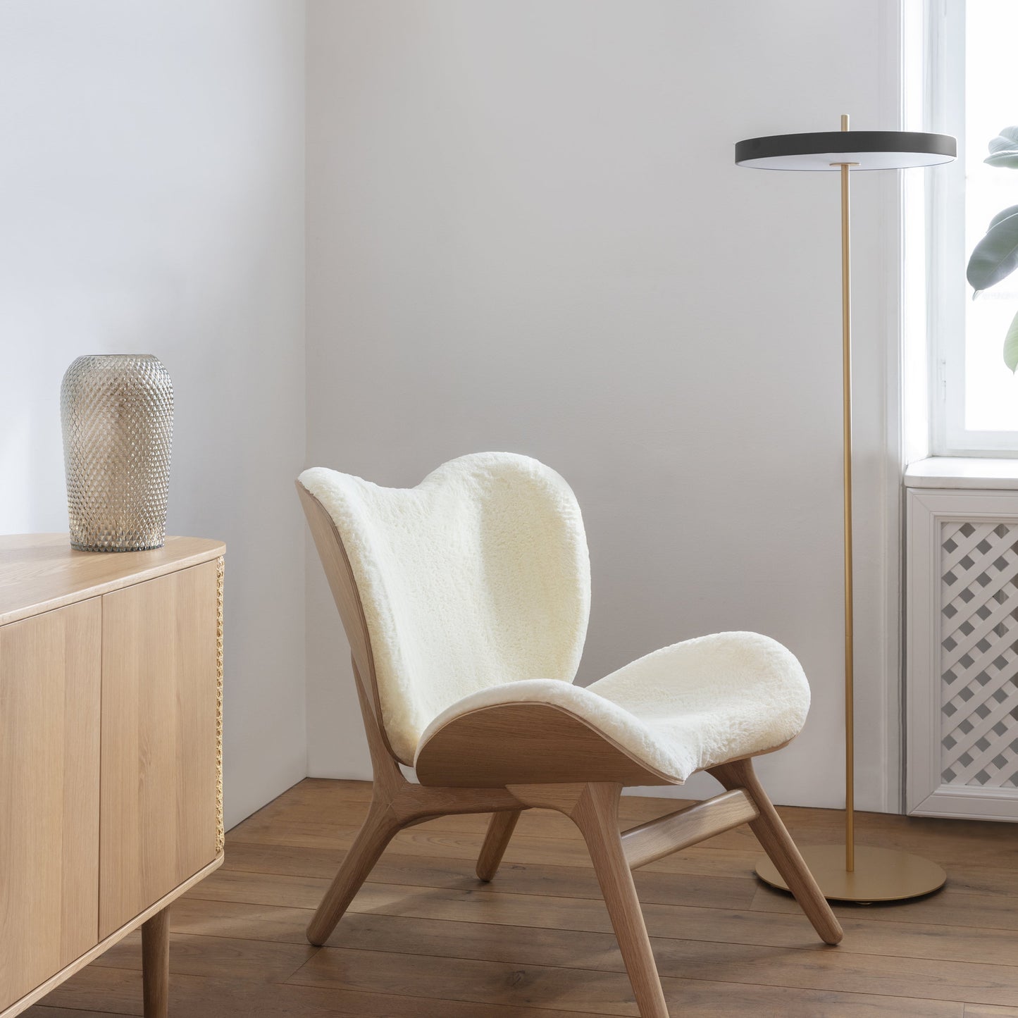 Asteria Floor Lamp
