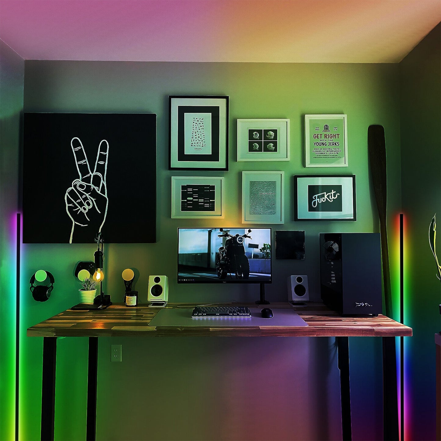 Atmo Corner Lamp