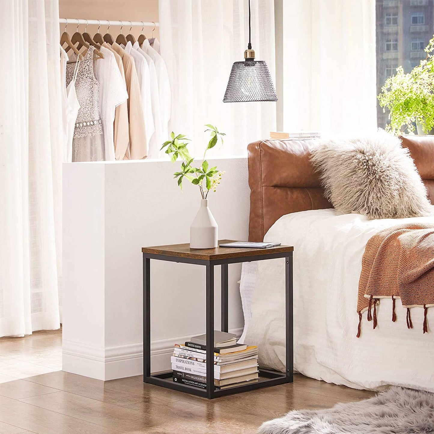 End Table with Thickened Top Plate