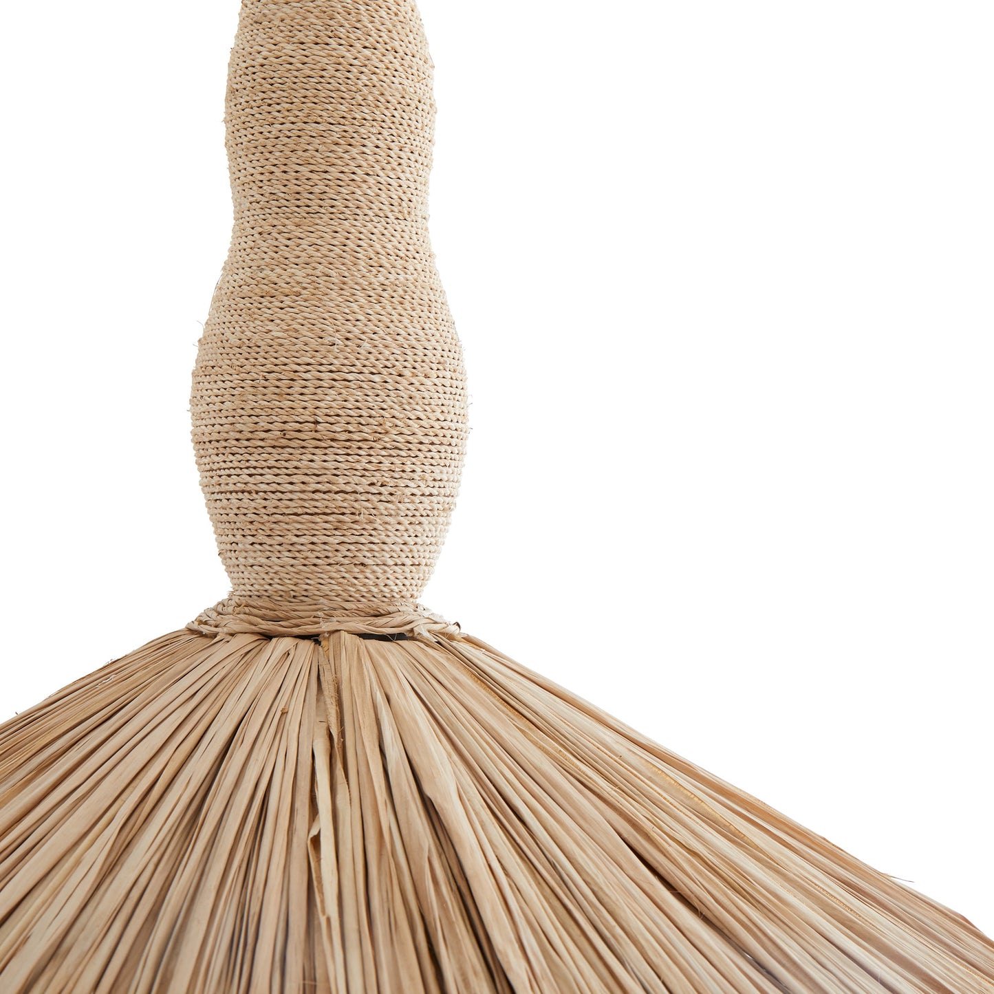 Nubia Pendant Light