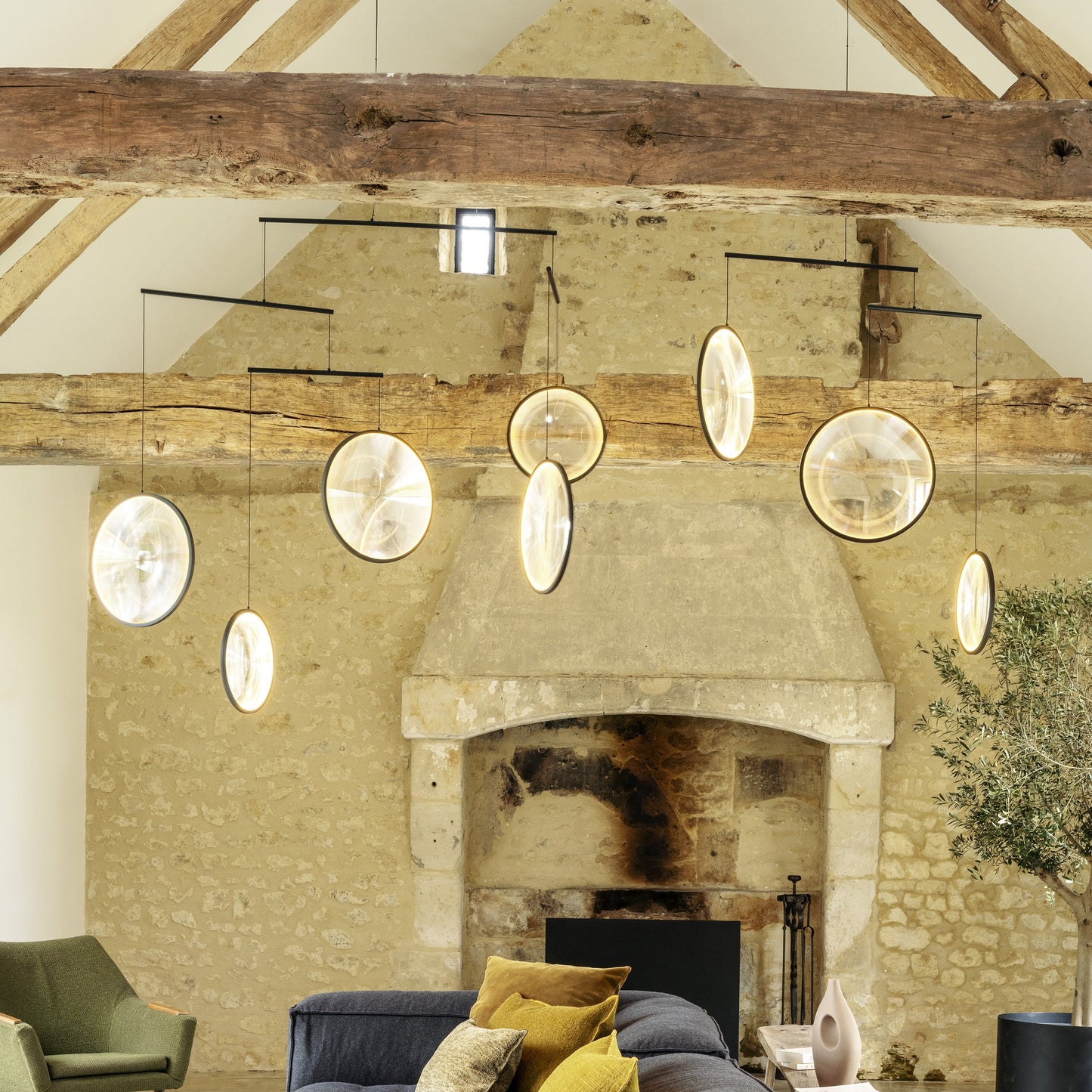 Focus Pendant Light