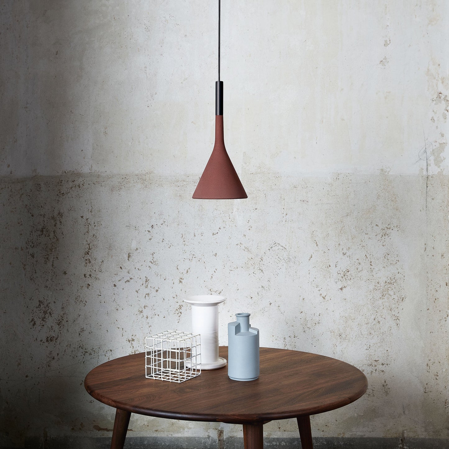 Aplomb LED Pendant Light
