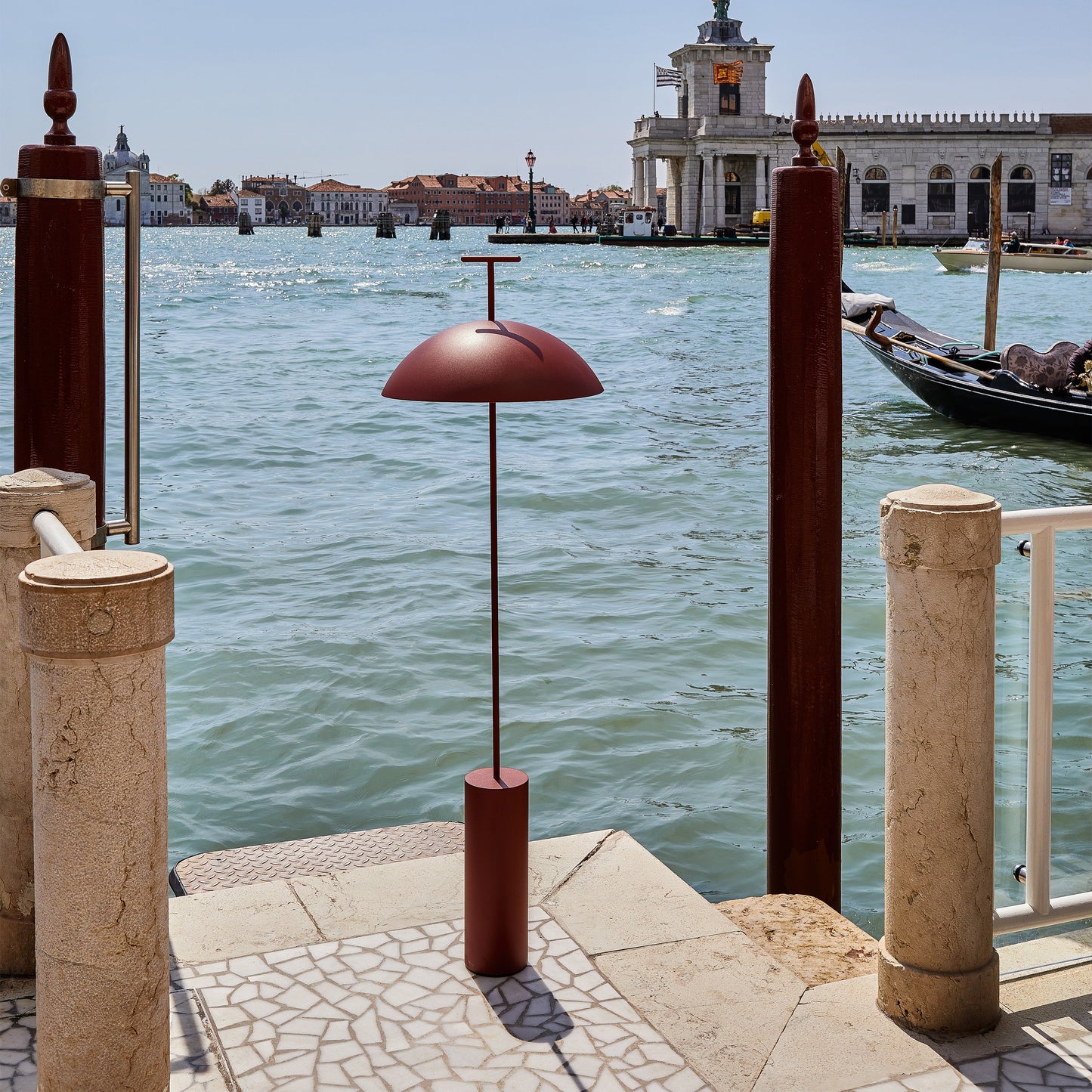 Geen-A Floor Lamp