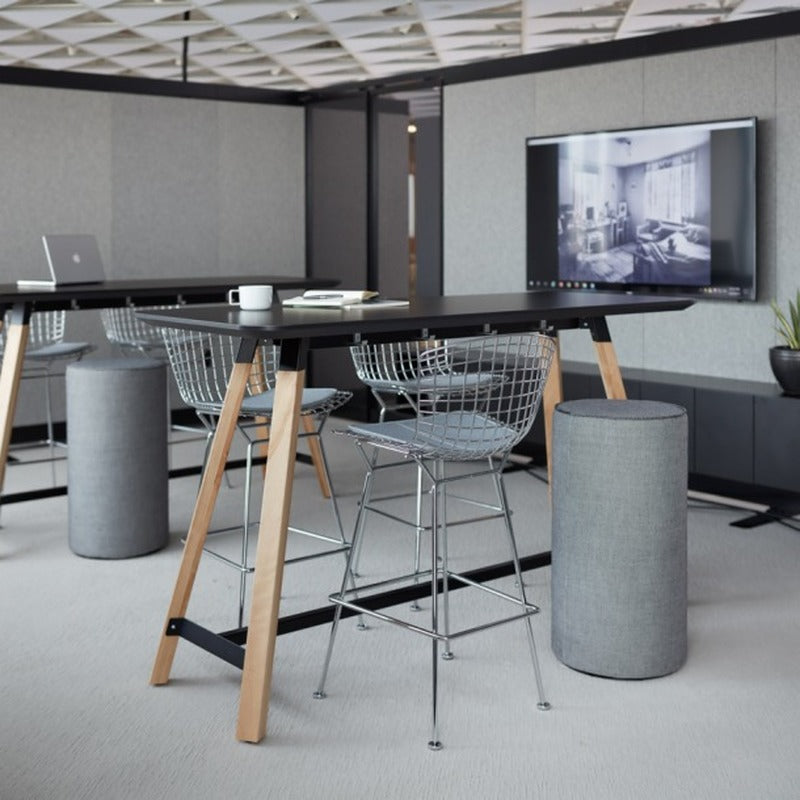Bertoia Stool with Seat Pad
