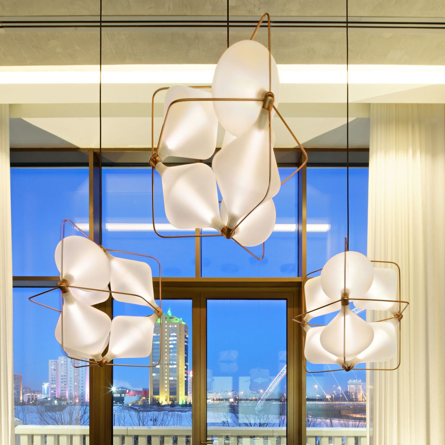 Clover Pendant Light