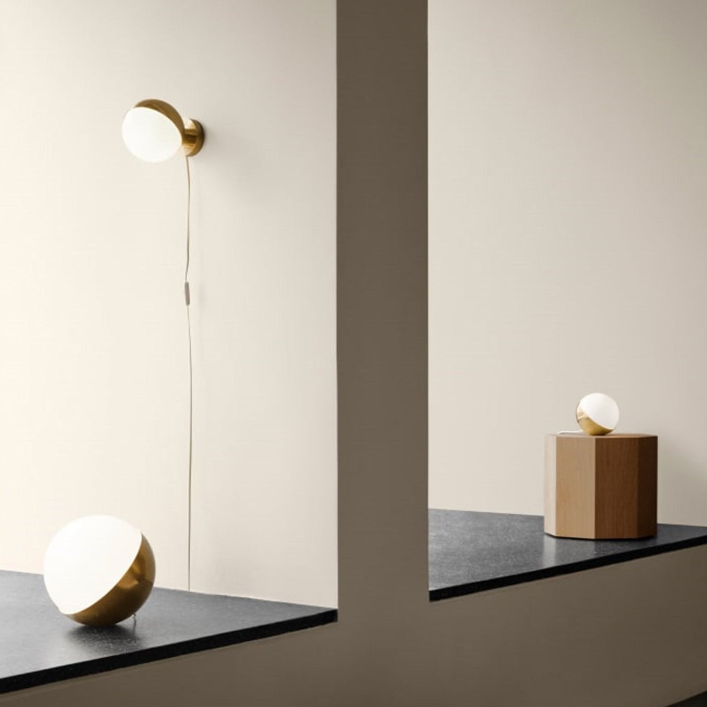 VL Studio Wall Sconce