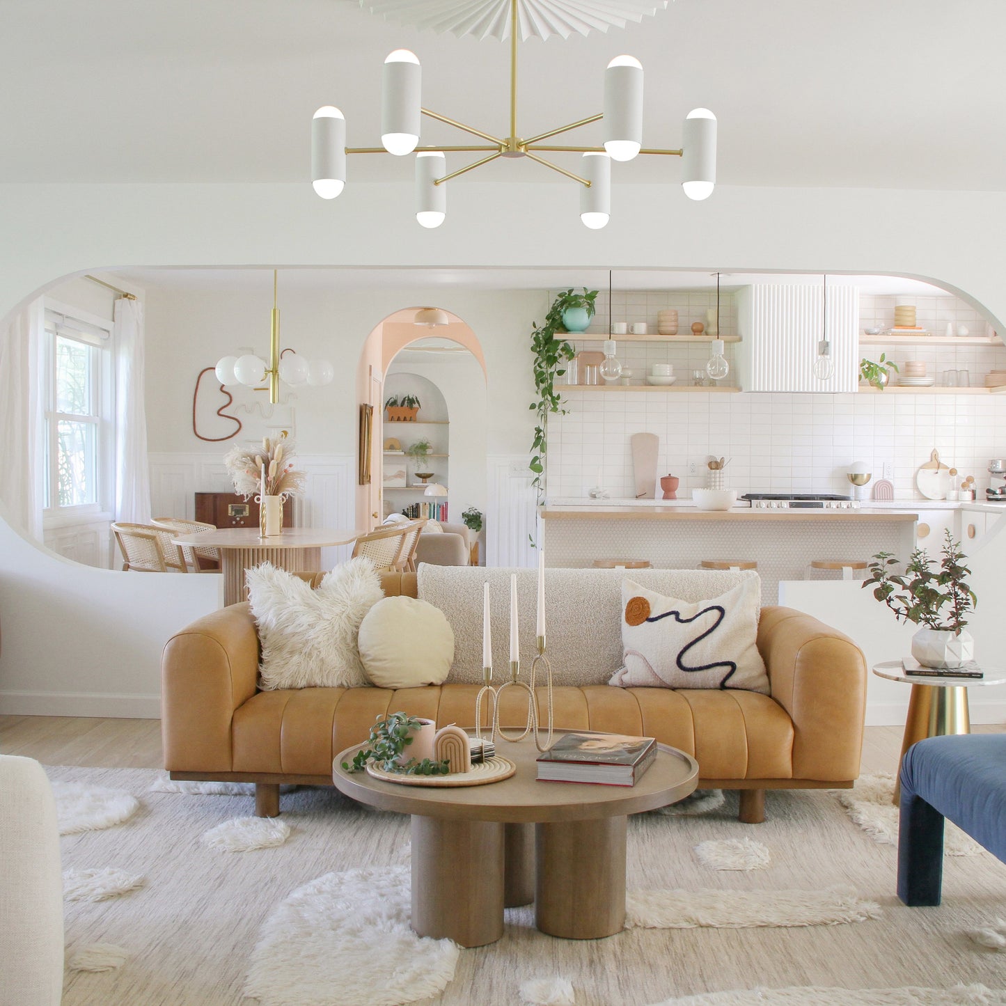 Kira Chandelier
