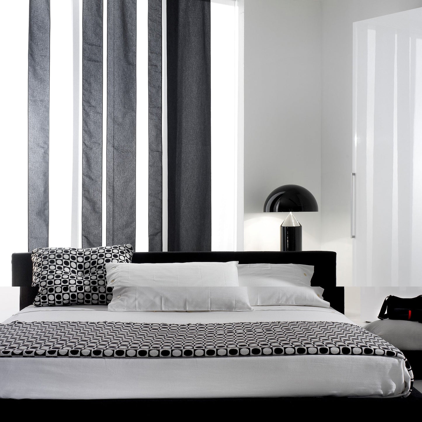 Atollo Table Lamp