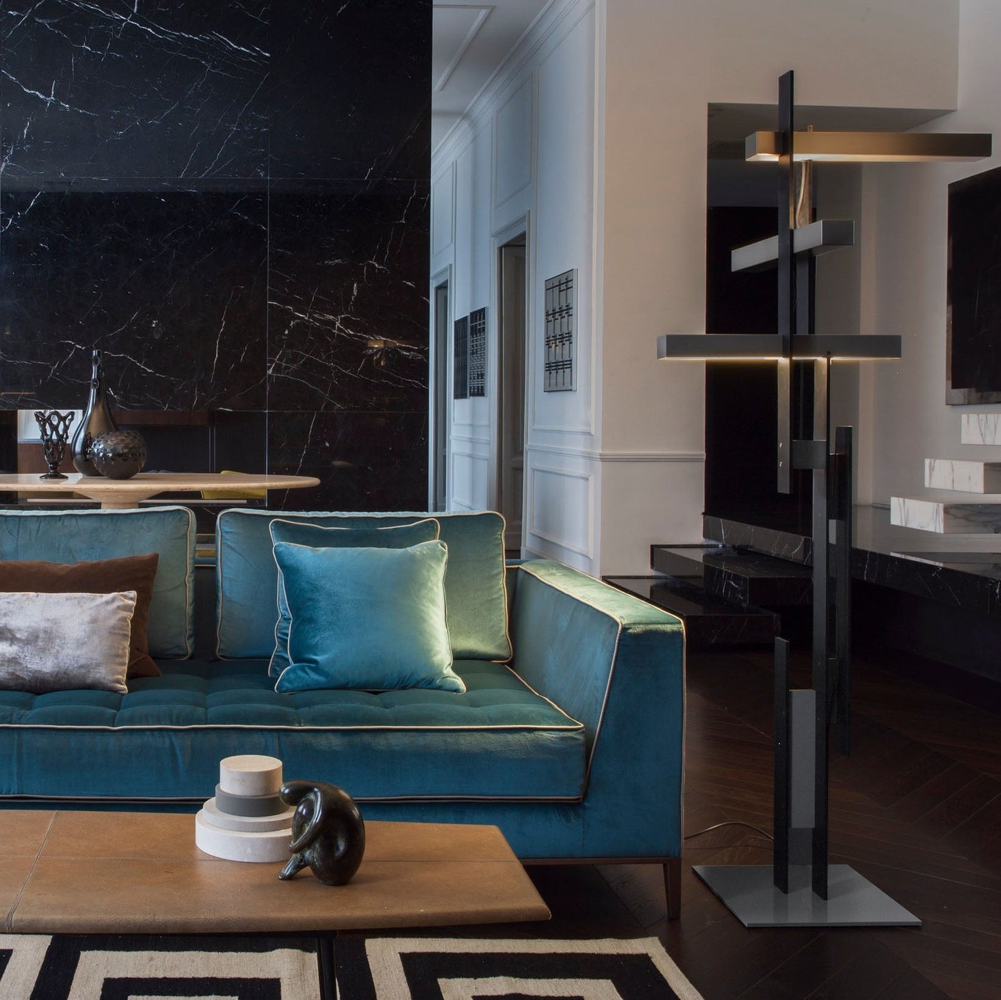 Las Floor Lamp