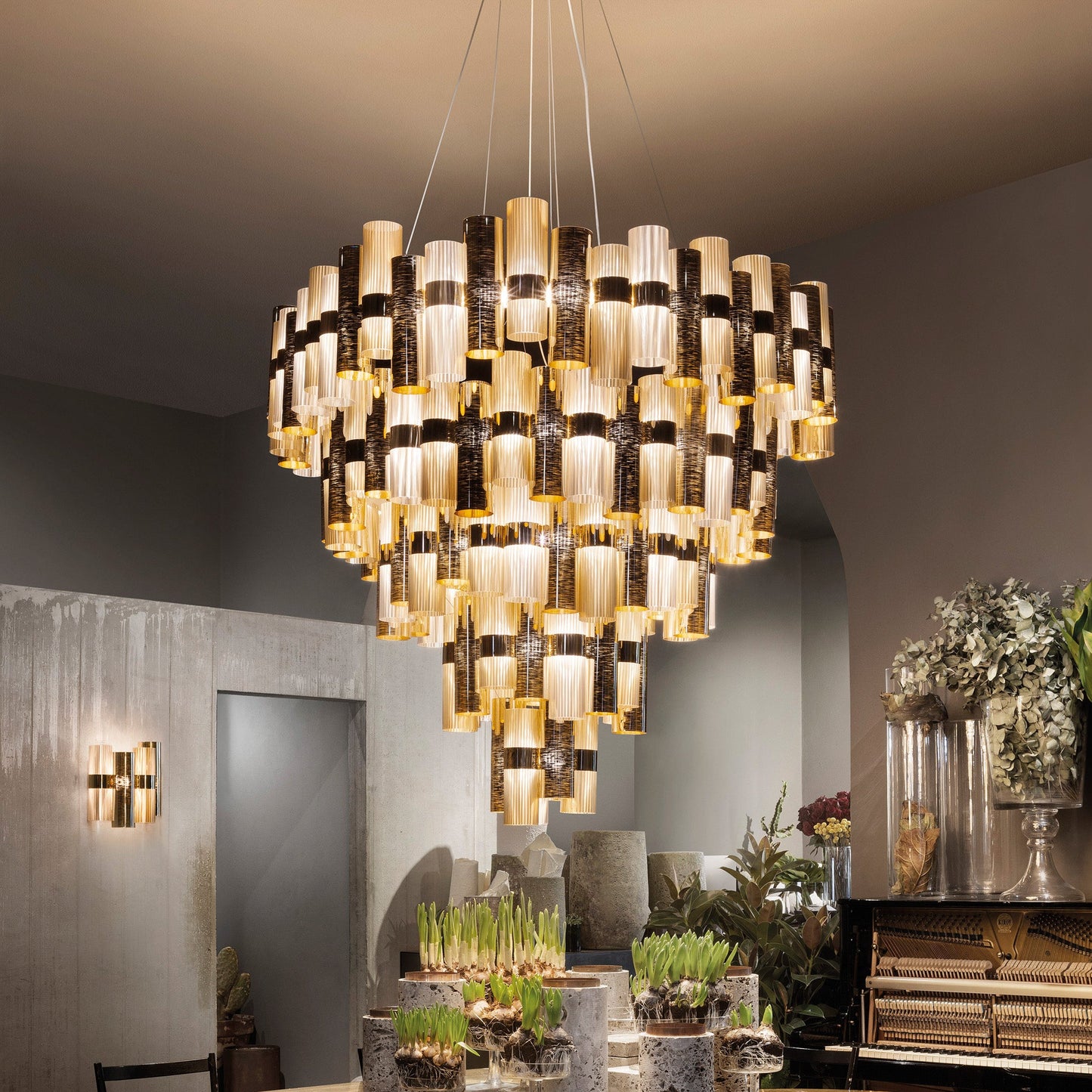La Lollona Chandelier