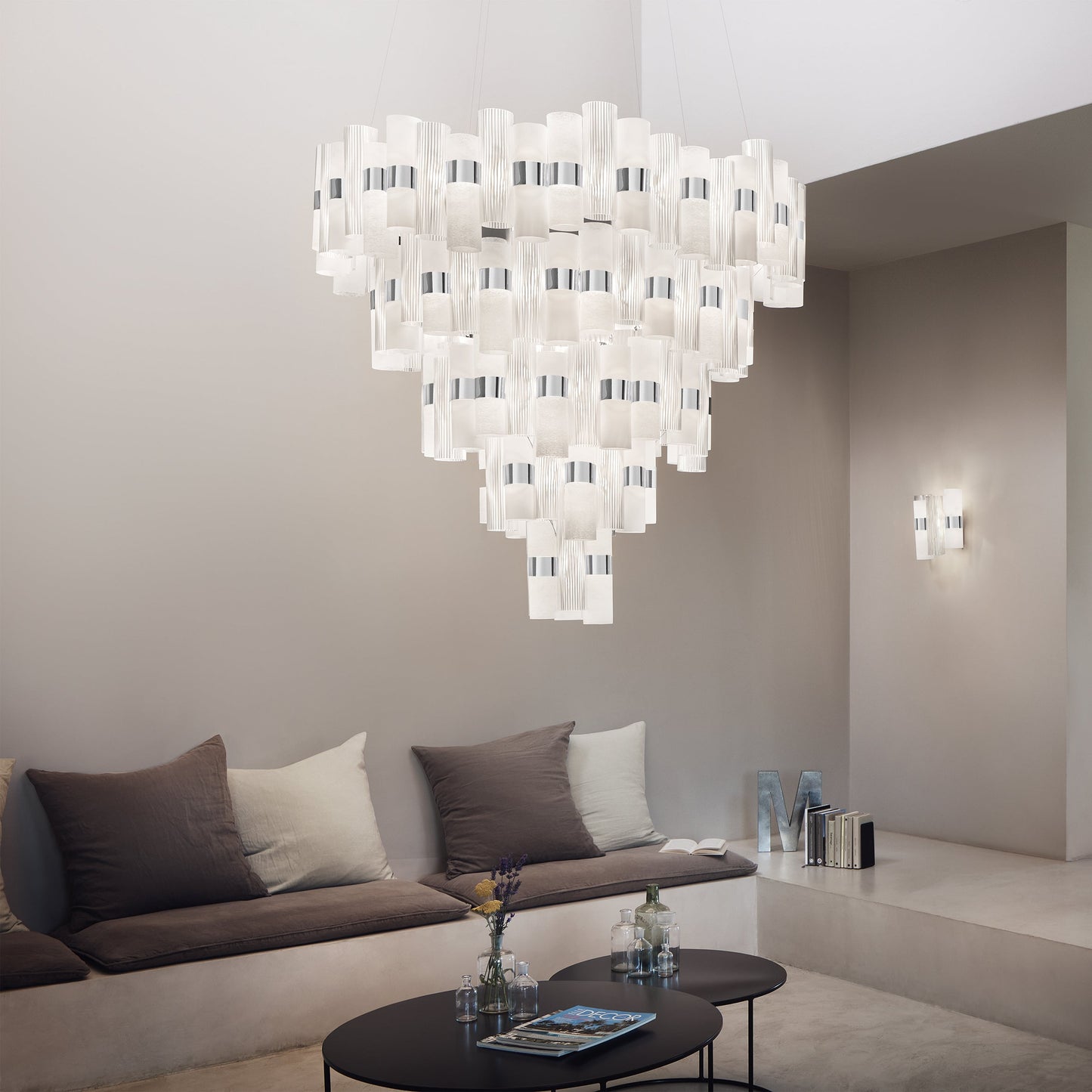 La Lollona Chandelier