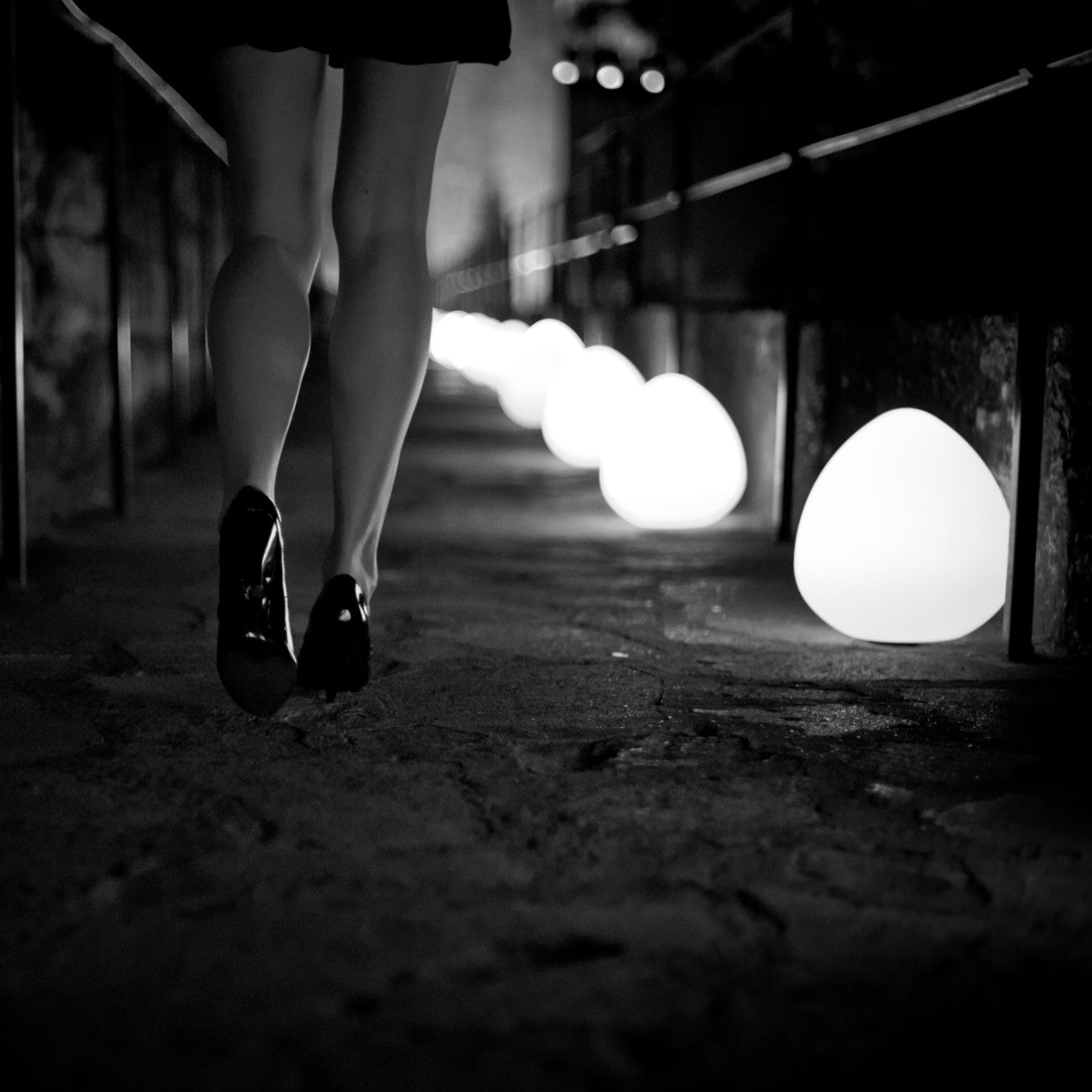 Rock Outdoor Bluetooth LED Table Lamp